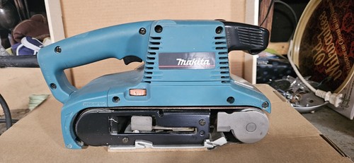 Makita 9903 levigatrice - makita,